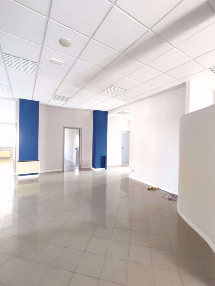 Ufficio in Via Colombo, Piacenza - Foto 1