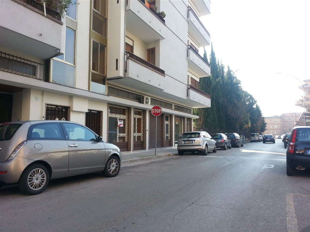Ufficio in Via Cesare Balbo 30, Sora - Foto 1