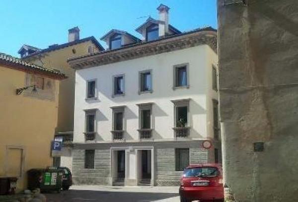 Ufficio in Via San Pietro 22, Belluno - Foto 1