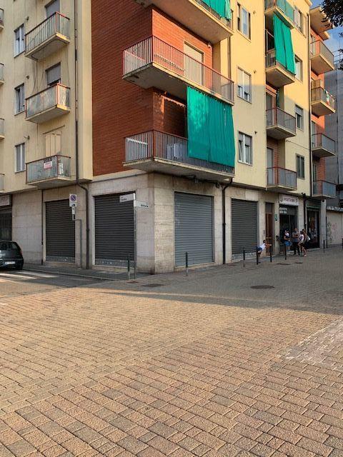 Negozio in Viale Vittoria 3, Alpignano - Foto 1