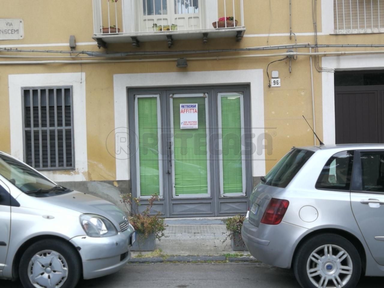 Laboratorio in Via Niscemi 96, Caltanissetta - Foto 1