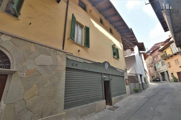 Negozio in Via Rivassola 28, Cuorgnè - Foto 1