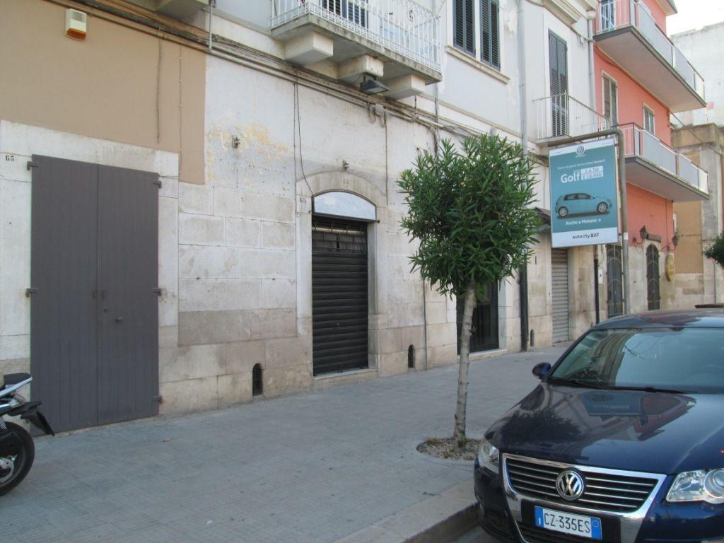 Negozio in Viale Vittorio Veneto, Corato - Foto 1