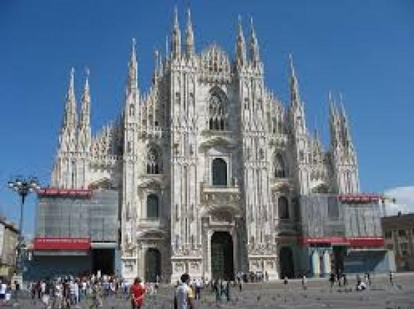 Hotel in Via Monte San Gabriele 5, Milano - Foto 1
