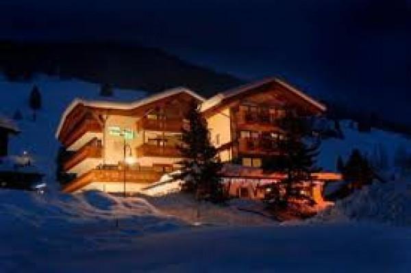 Hotel in Streda De Costa, Canazei - Foto 1