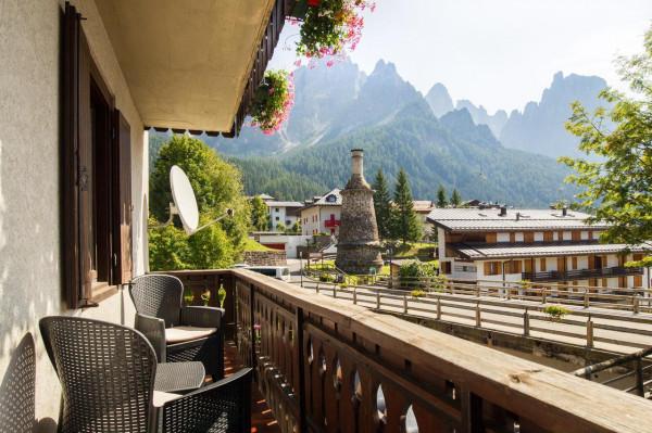 Hotel in Via Colbricon 10, Primiero San Martino di Castrozza - Foto 1