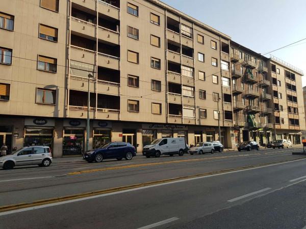 Negozio in Corso Giulio Cesare 182, Torino - Foto 1