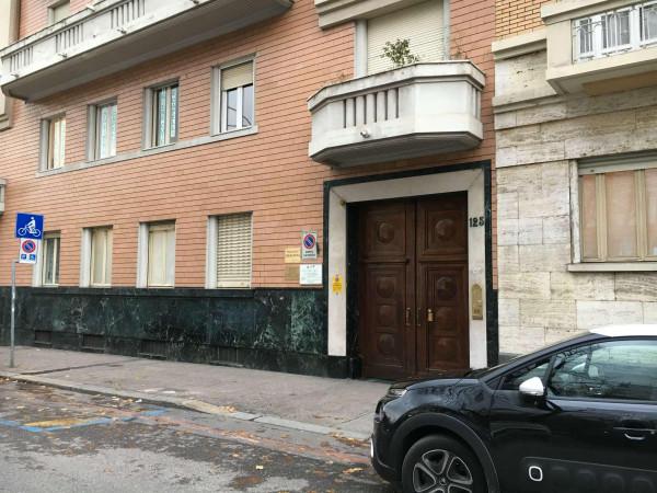 Centro estetico in Corso Re Umberto 125, Torino - Foto 1