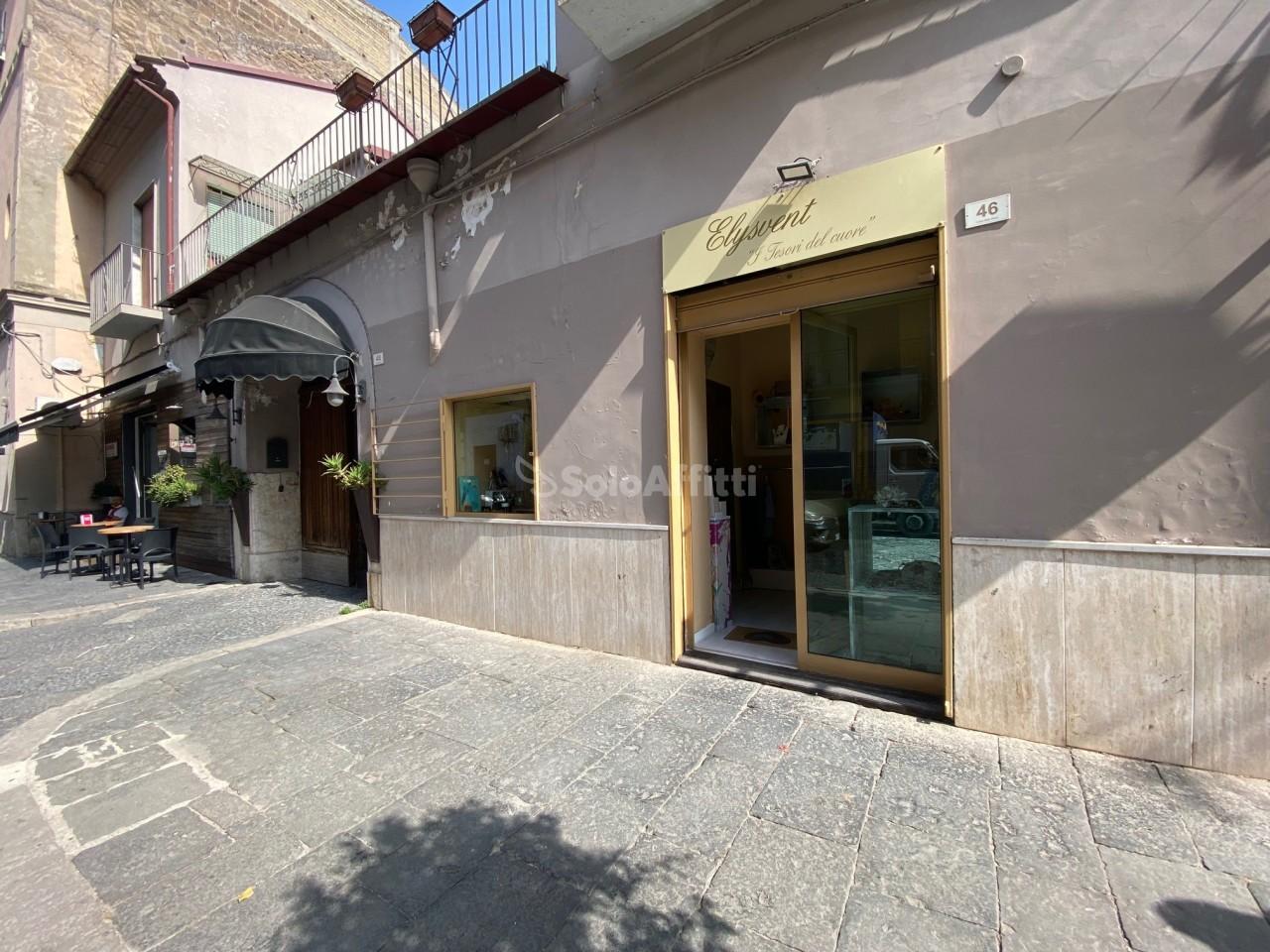 Negozio in Corso Aldo Moro 36, Santa Maria Capua Vetere - Foto 1