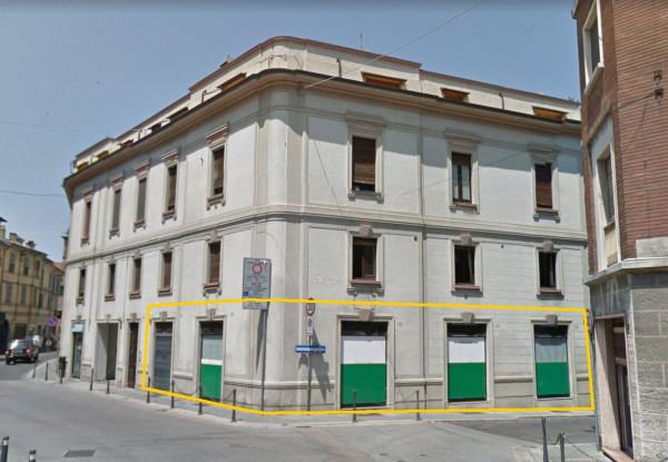 Negozio in Via Roma 98, Piacenza - Foto 1