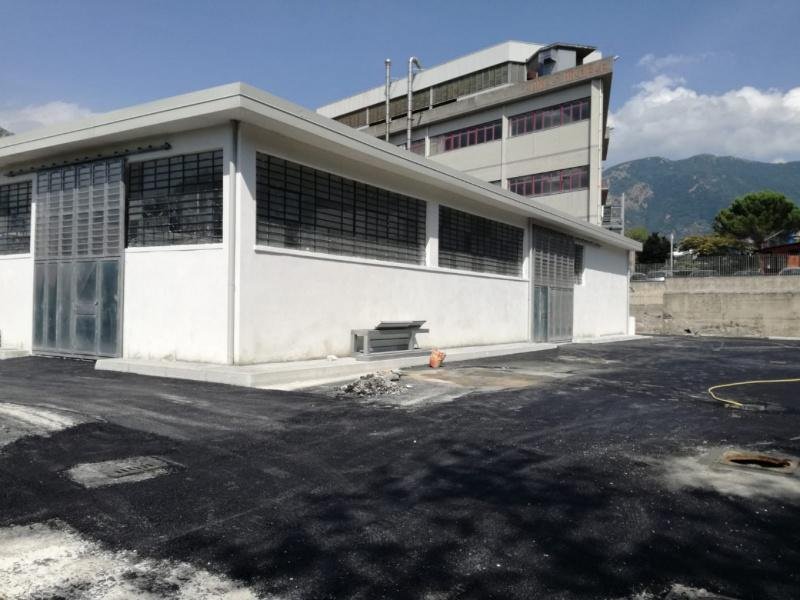 Capannone in Sp5 16, Solofra - Foto 1