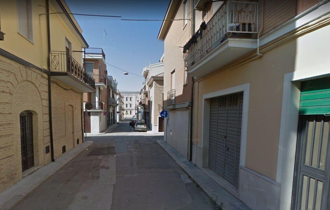 Magazzino in Via Castelmorrone, San Severo - Foto 1