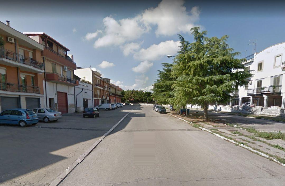 Magazzino in Via Vecchia Foggia, San Severo - Foto 1