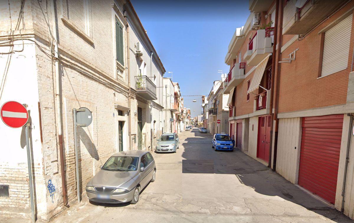 Magazzino in Via Calabria , San Severo - Foto 1