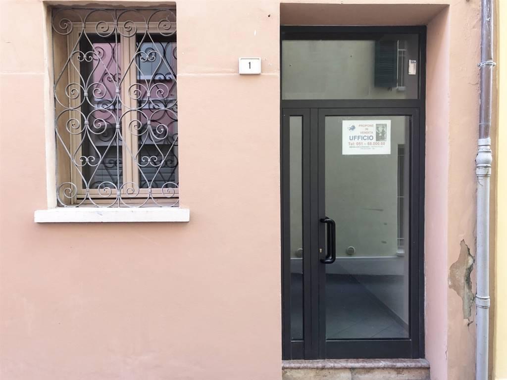 Negozio in Via Morandi 16, Finale Emilia - Foto 1