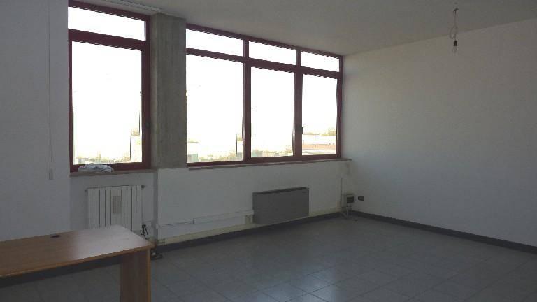 Ufficio in , Ponte San Nicolò - Foto 1