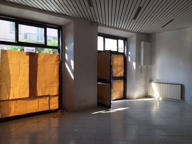 Negozio in Via Roma, Terranuova Bracciolini - Foto 1