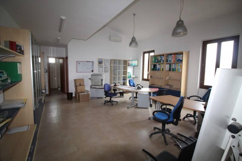 Ufficio in Via Argine dei Frati, Montevarchi - Foto 1