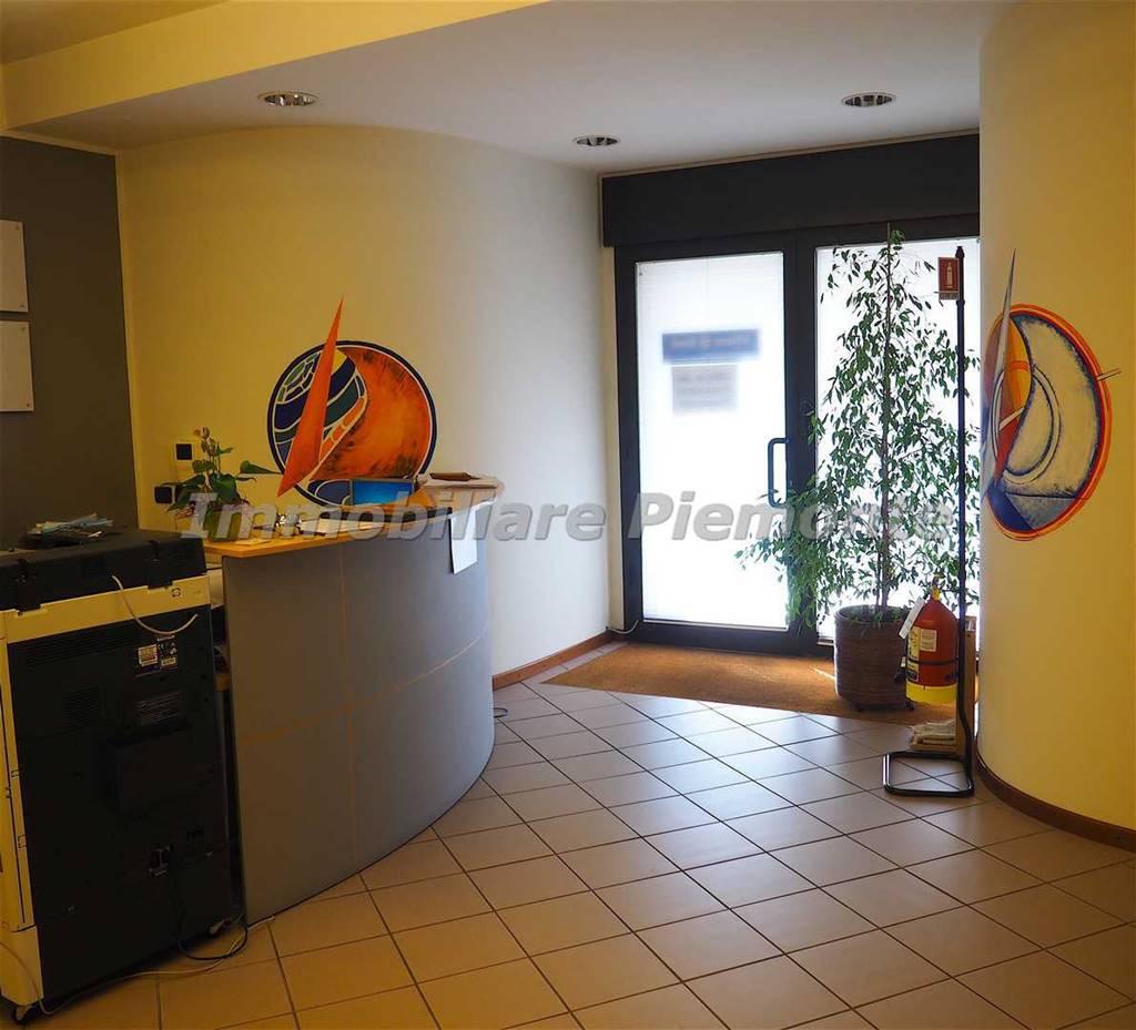 Ufficio in , Borgomanero - Foto 1