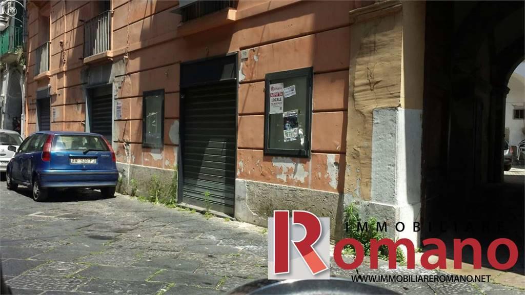 Negozio in Via Gramsci 12, Santa Maria Capua Vetere - Foto 1