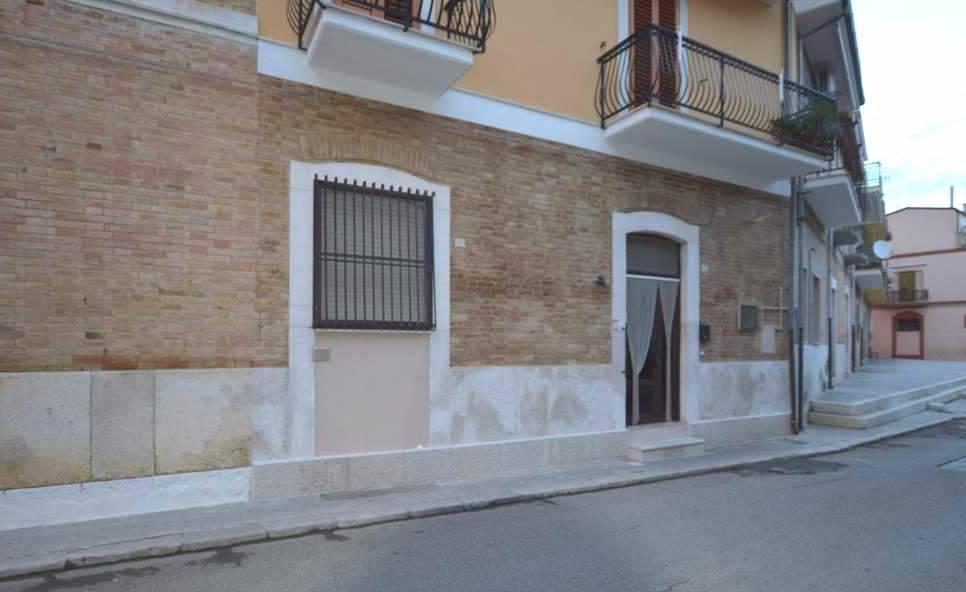 Laboratorio in Vico Storto Sant'Anna 1, Lavello - Foto 1