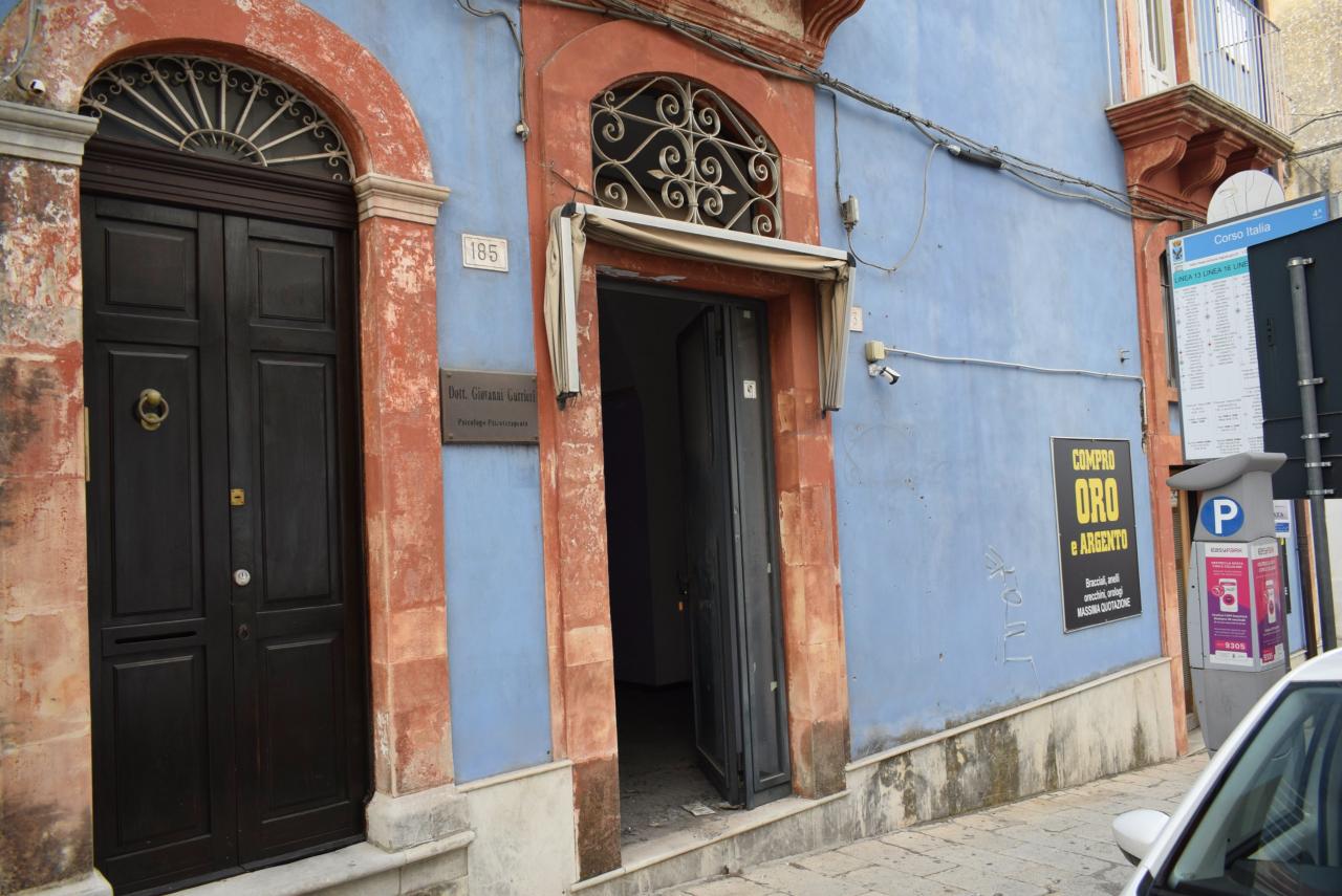 Negozio in Corso Italia 183, Ragusa - Foto 1
