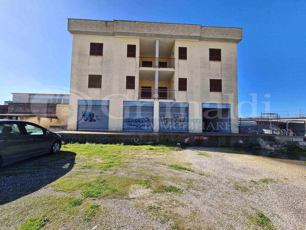 Laboratorio in Via Campana , Quarto - Foto 1