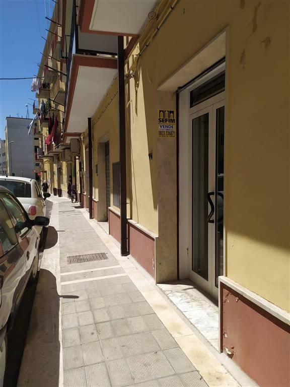 Negozio in Via Sarra, Matera - Foto 1