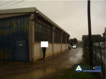Palazzina commerciale in Via dei Fabbri 72, Spilamberto - Foto 1
