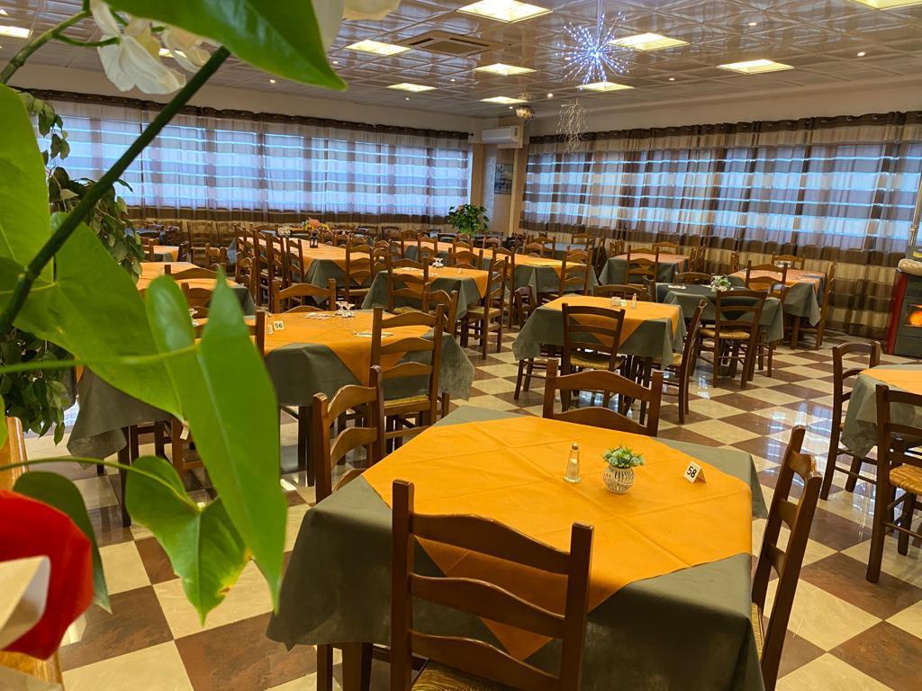 Negozio in Via Torino 118, Givoletto - Foto 1