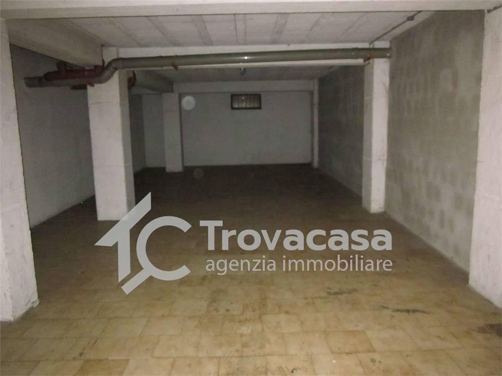 Magazzino in Stradello Anesino Nord, Modena - Foto 1