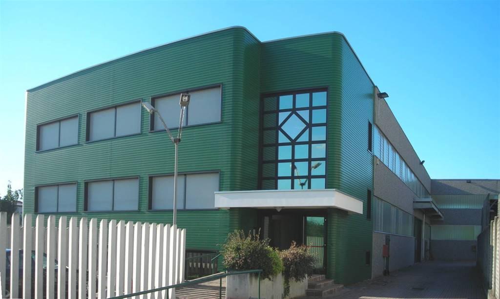 Laboratorio in Via Po, Lonate Pozzolo - Foto 1