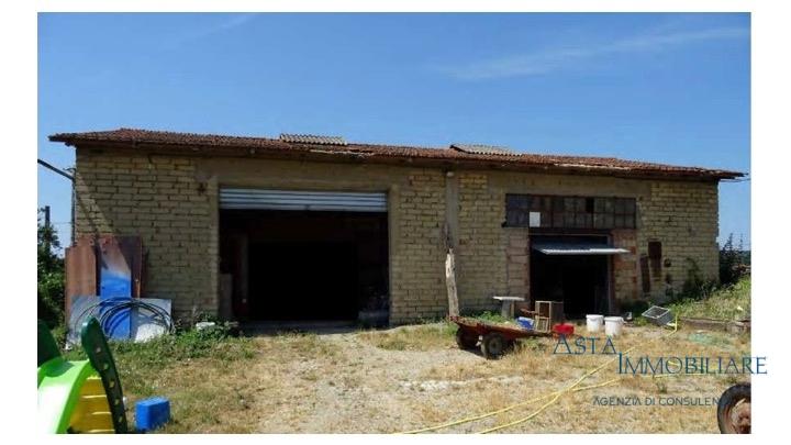 Magazzino in Localita' La Solciaia 262, Monte San Savino - Foto 1