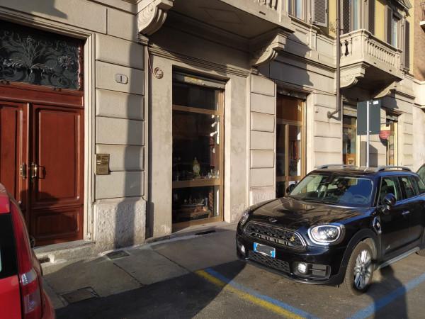 Negozio in Via Vincenzo Monti 1, Torino - Foto 1