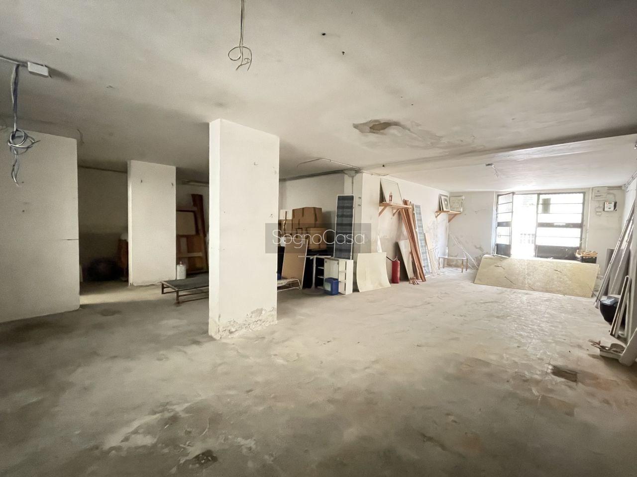 Magazzino in Via Guglielmo Marconi, Firenze - Foto 1