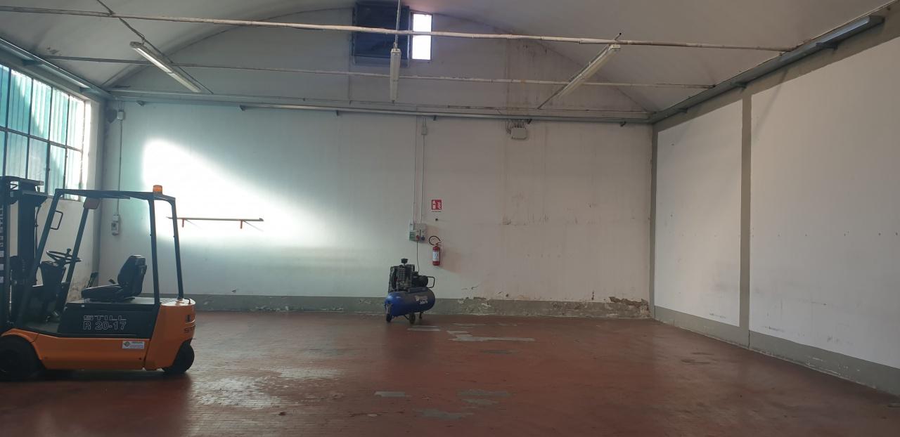 Laboratorio in Via Nuova Provinciale Montalese, Montemurlo - Foto 1
