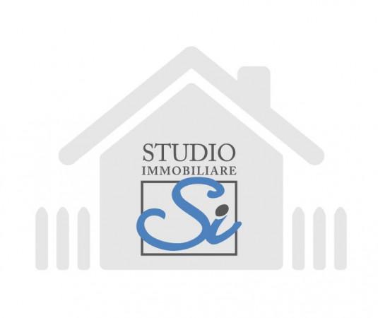 Laboratorio in Viale Adua, Pistoia - Foto 1