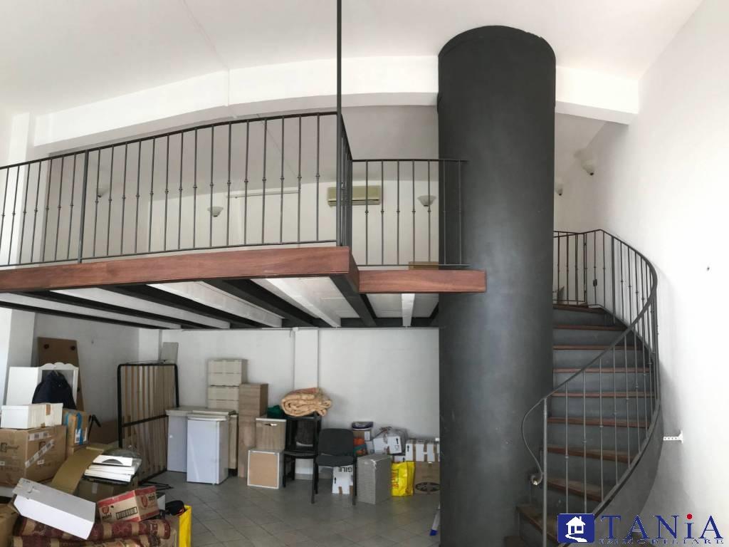 Ufficio in Via Fiorillo 125, Carrara - Foto 1