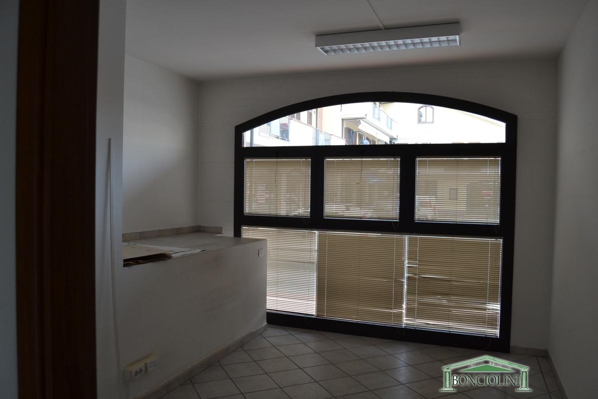 Ufficio in , Pieve a Nievole - Foto 1