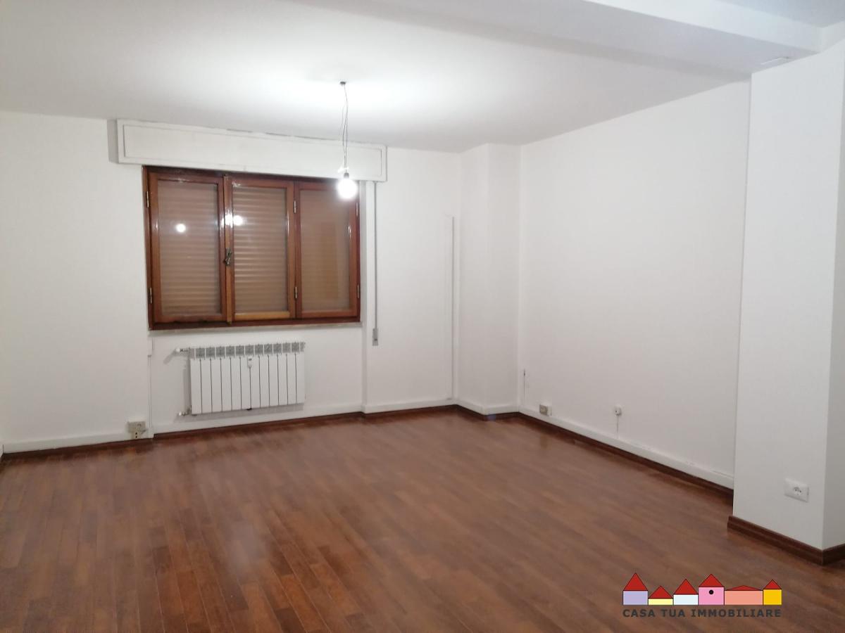 Ufficio in , Carrara - Foto 1