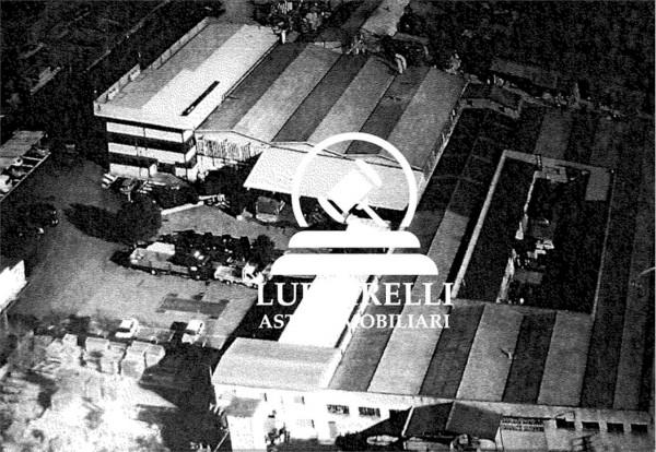Capannone in Via Martiri della Libertà, Asciano - Foto 1