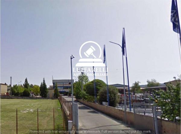 Capannone in Via Martiri della Libertà, Asciano - Foto 1