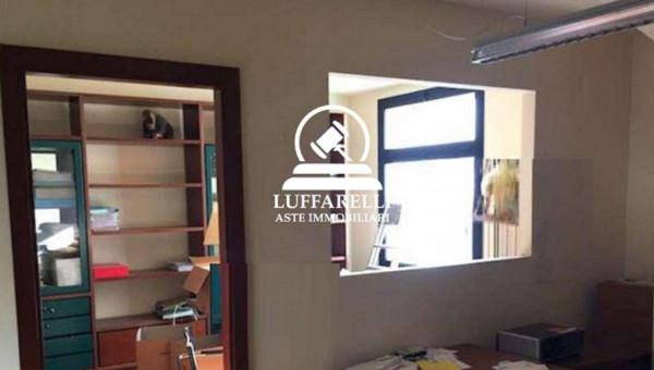 Ufficio in Via Gorizia, Pistoia - Foto 1