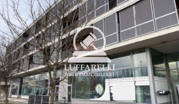 Ufficio in Piazzale Polenghi Lombardo, Codogno - Foto 1